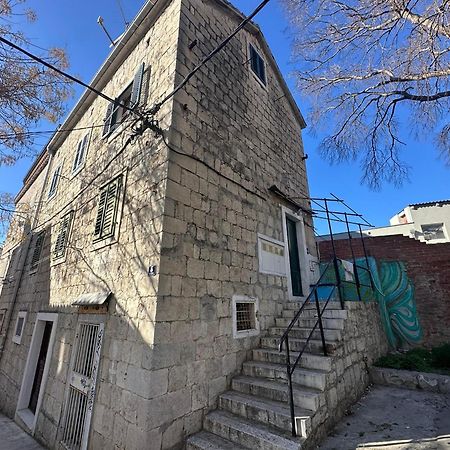 Hostel Сплит Екстериор снимка