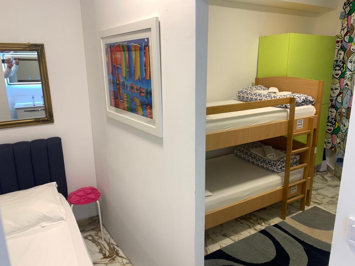 Hostel Сплит Екстериор снимка