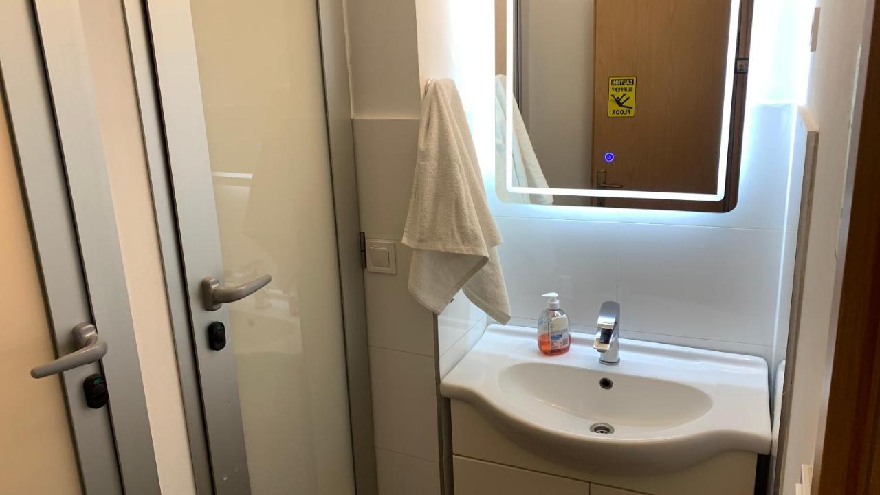 Hostel Сплит Екстериор снимка