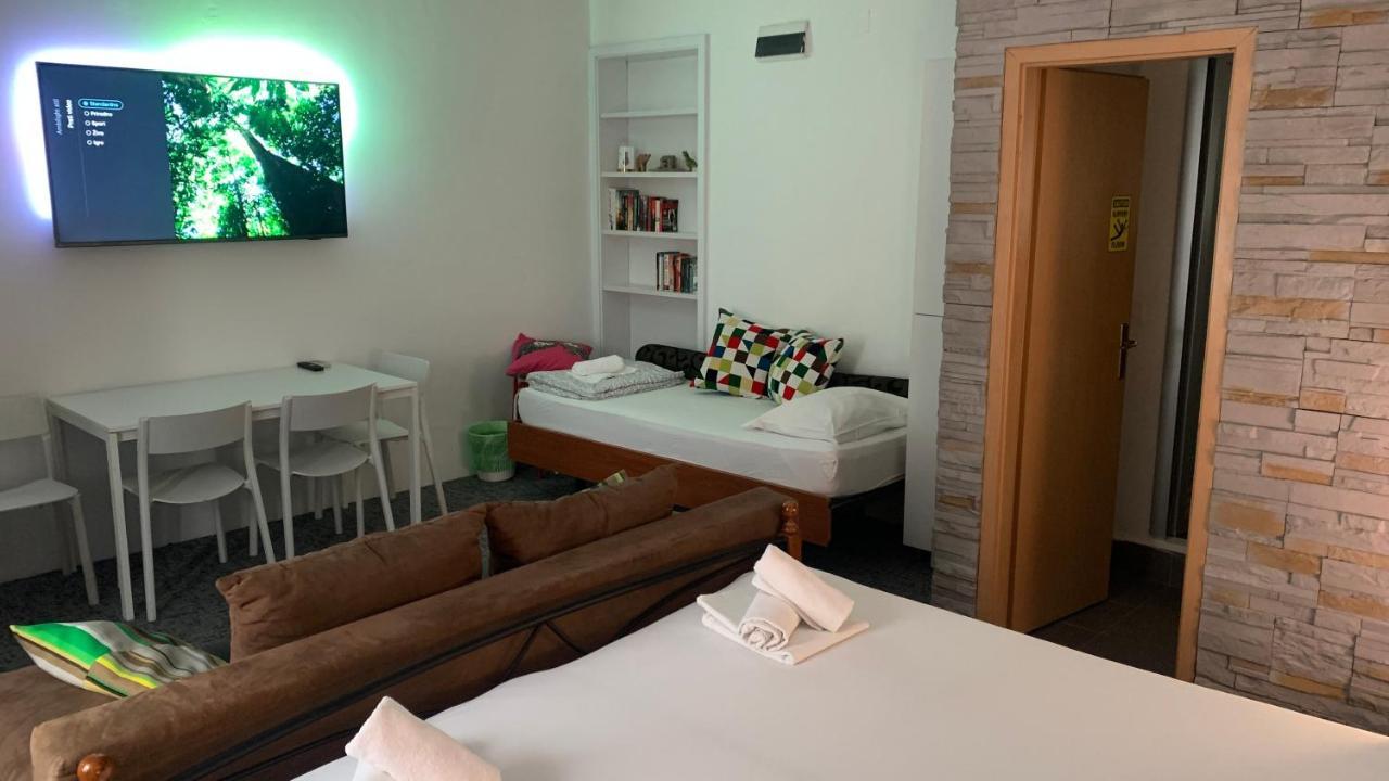 Hostel Сплит Екстериор снимка