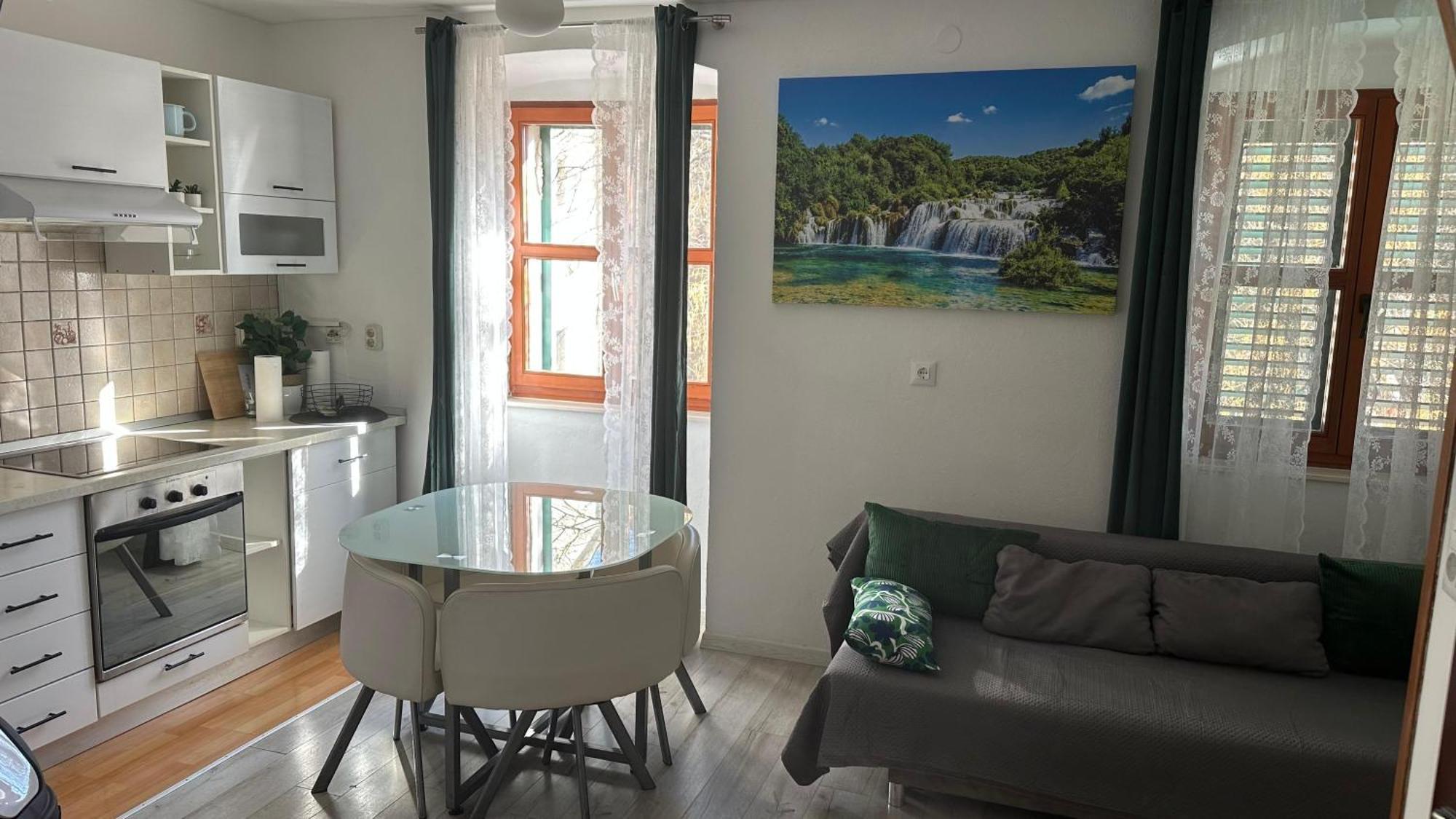 Hostel Сплит Екстериор снимка