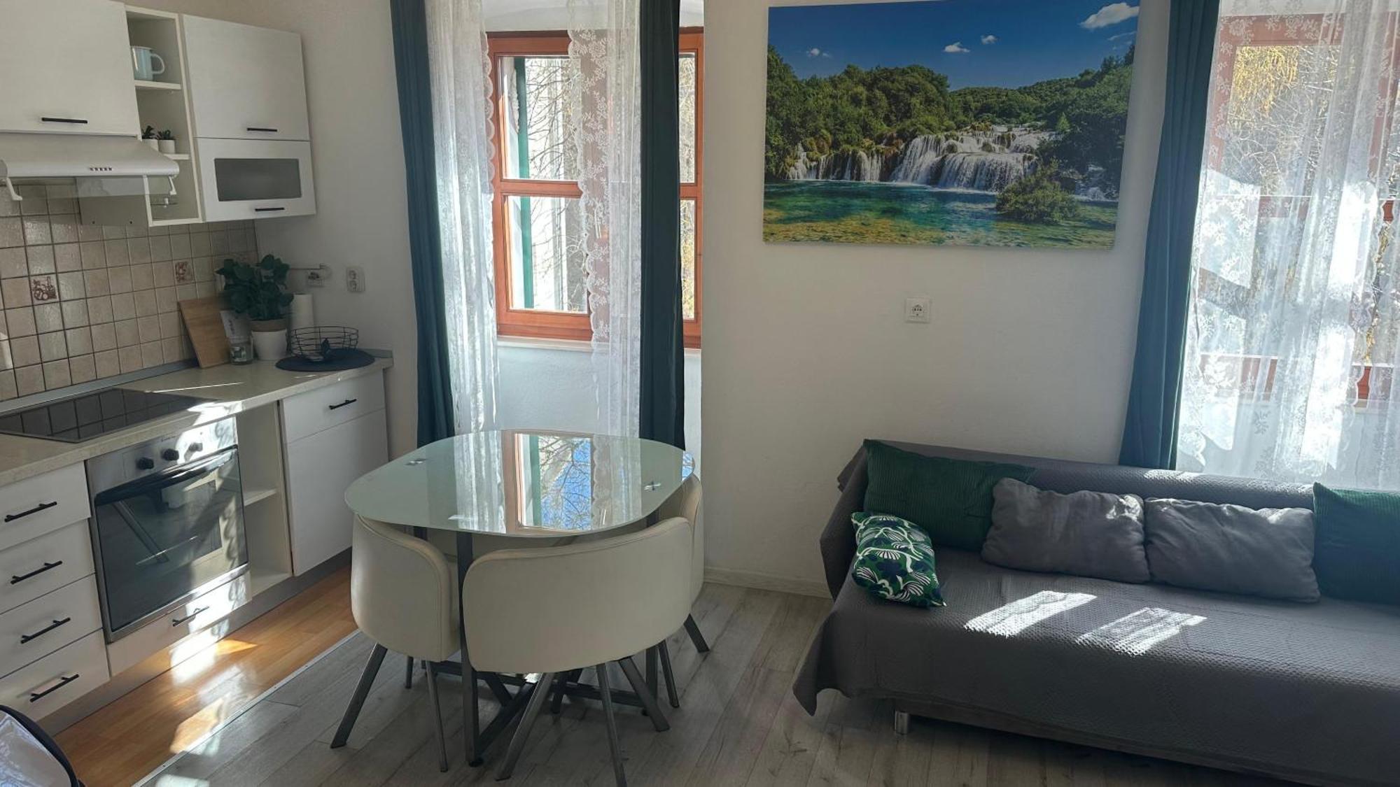 Hostel Сплит Екстериор снимка